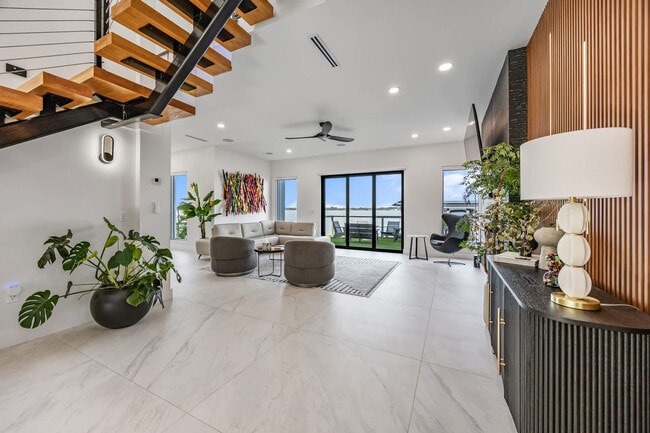 2175 S Tropical Trail Unit SI ID1295175P