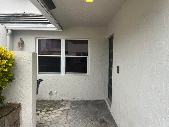 Photo - 7420 Champagne Pl