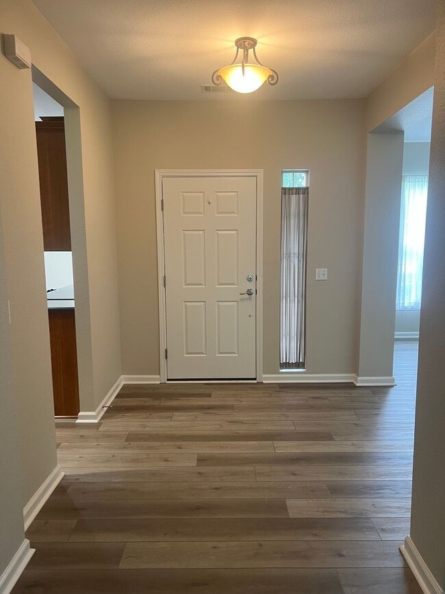 Photo - Lovely 3BR Ranch-Style Home in Sun City-Av...