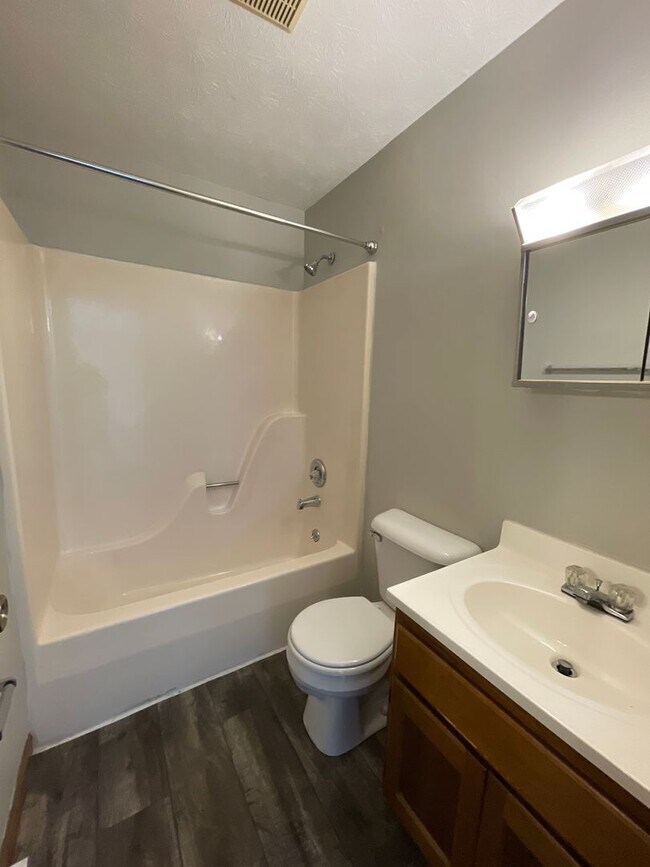 Photo - 209 N Madison Rd Unit C