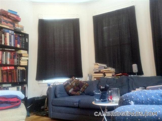 Photo - 254 Windsor St Unit 1L