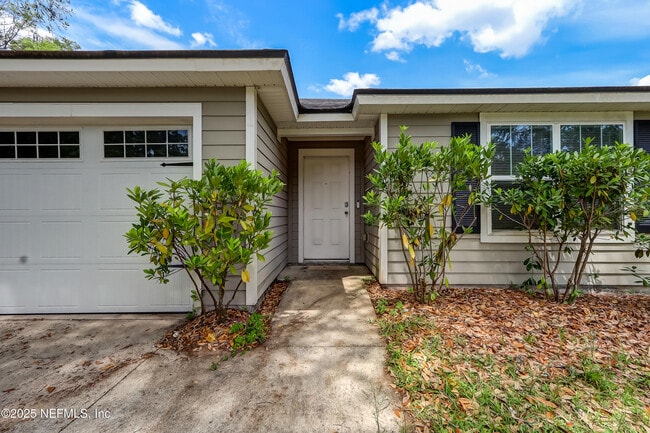 Photo - 8151 Lanette St