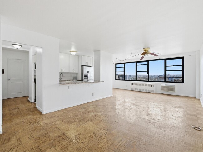 Photo - 10 Huron Ave Unidad 14F