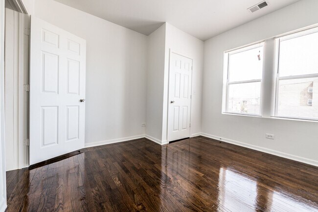 Photo - 7800 S Ashland Ave 1607-09 W 78th Chicago, IL 60620