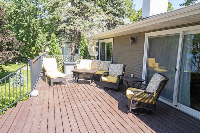 Photo - 3935 Donnelly Dr NW