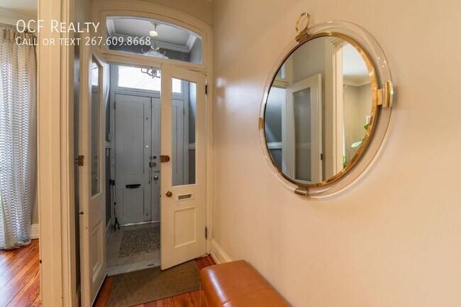 Photo - 206 S 43rd St