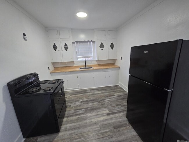 Photo - 2920 Sherwood St Unit E