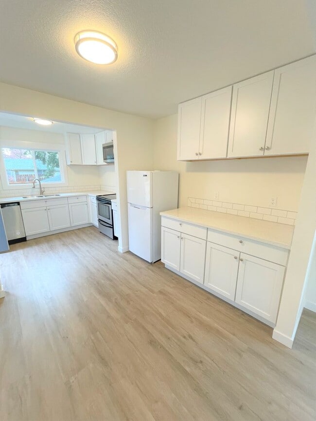 620 SE 146th Ave