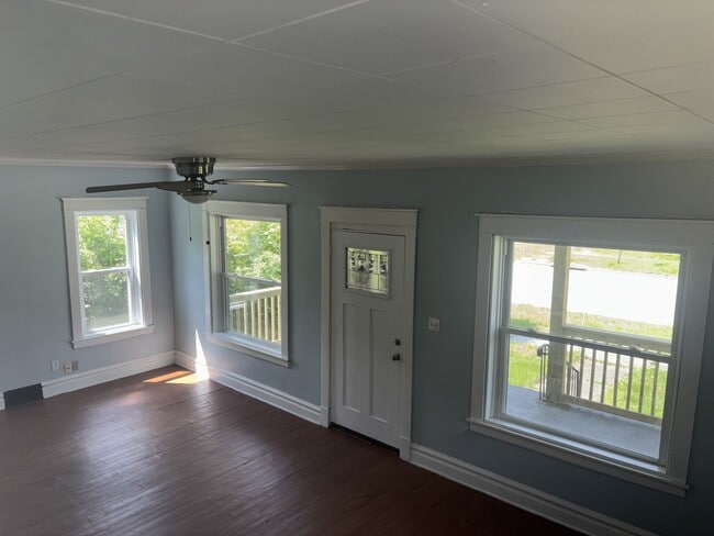 Photo - 639 Fairgreen Ave