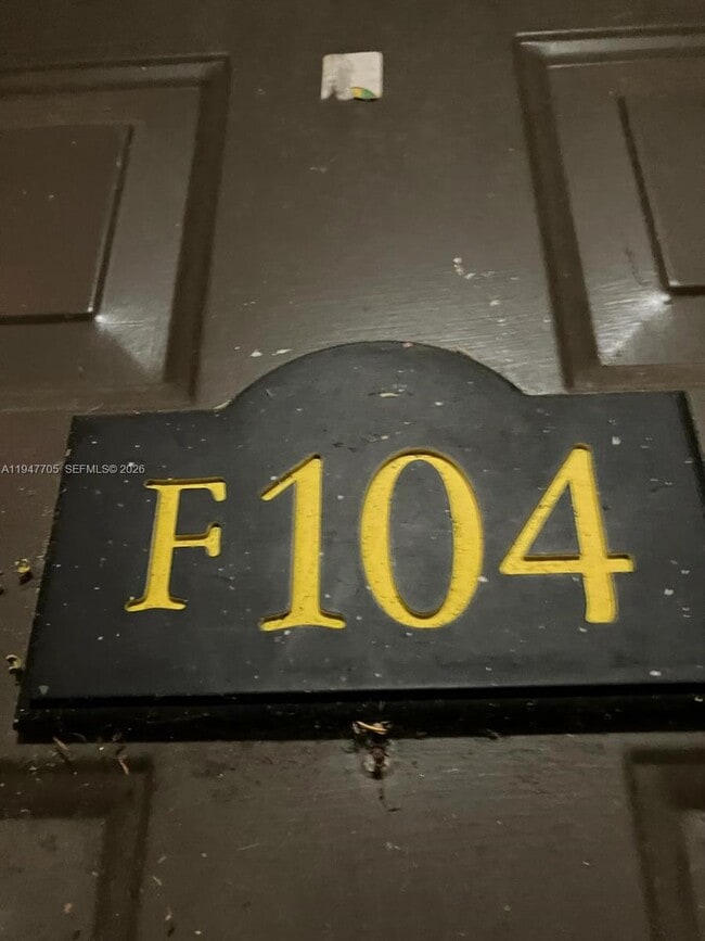 Building Photo - 4035 W McNab Rd Unit F104