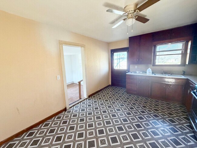 Photo - 3 bedroom 1 bath in Mart Texas