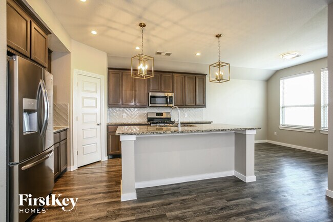 Photo - 1127 Bantham Wy