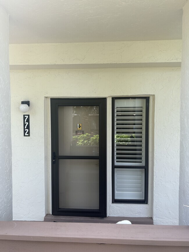 Photo - 772 Bird Bay Way