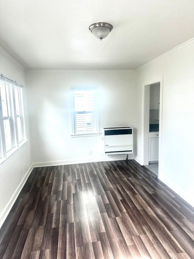 Photo - Super Charming Cottage, downtown Ventura Unit 1327 E Santa Clara St #B