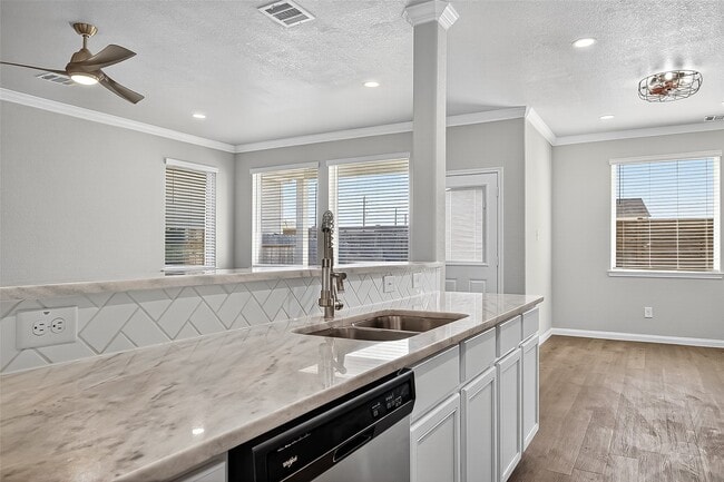 Building Photo - 24811 Goldoni Dr