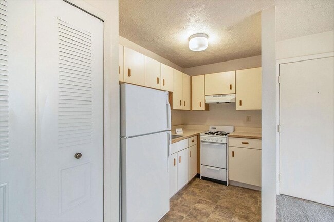 Wingate Apartments