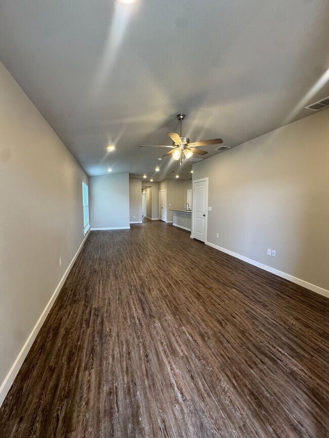 2006 Bryan Ave Unit A