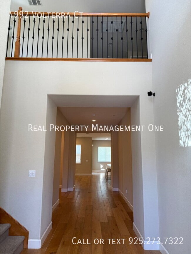 Photo - 4992 Volterra Ct