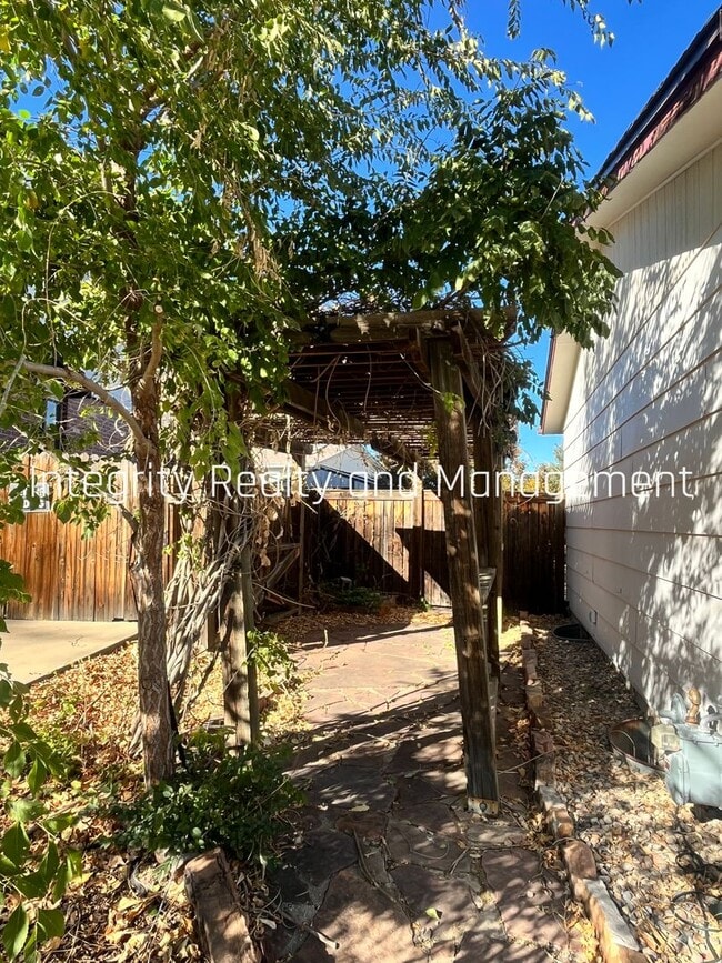 Photo - 13637 Pisces Ct