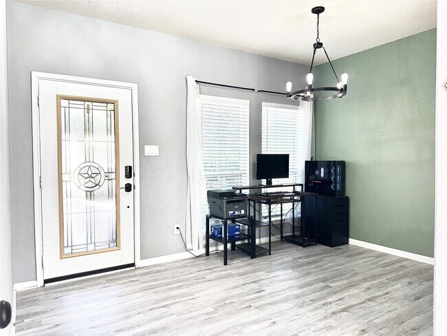 Photo - 15218 Loys Coves Ct