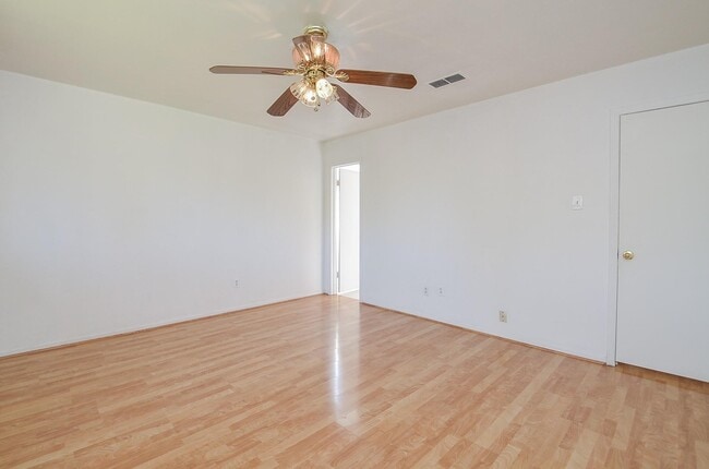 Photo - 7327 Osage St