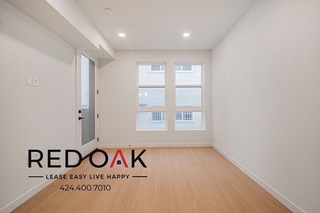 Photo - 856 S Gramercy Dr Unit 311