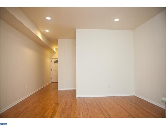 Photo - 1531 Poplar St Unit 1