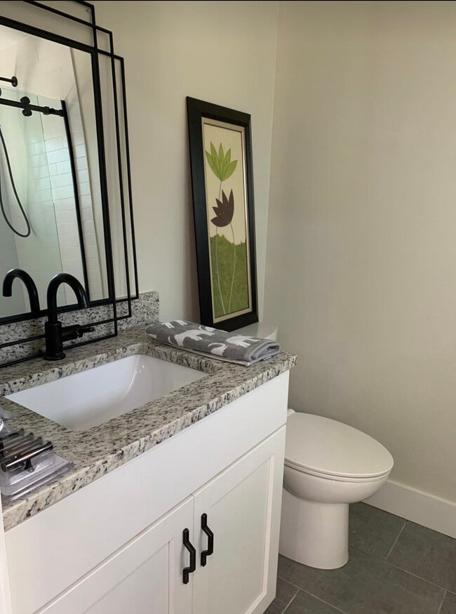 Photo - 413 S Melville Ave