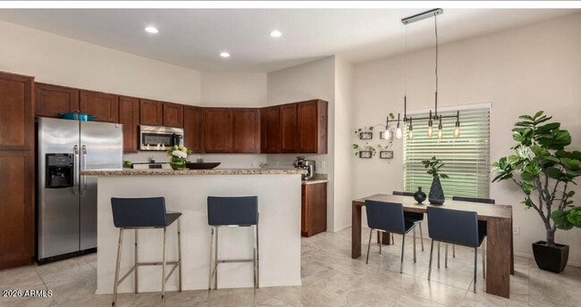 Photo - 3113 E Danbury Rd