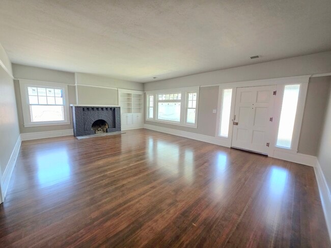 Photo - 135 N Lincoln Ave