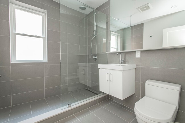 Photo - 31 South St Unit 7