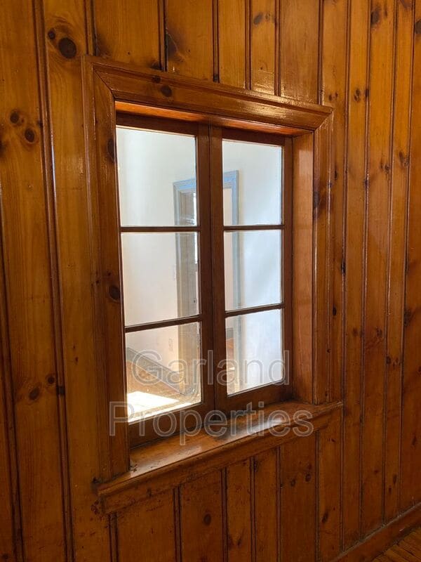 Photo - 821 Salem Ave SW