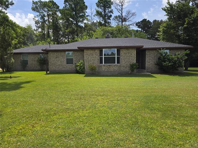 Building Photo - 65 Paisano Ln