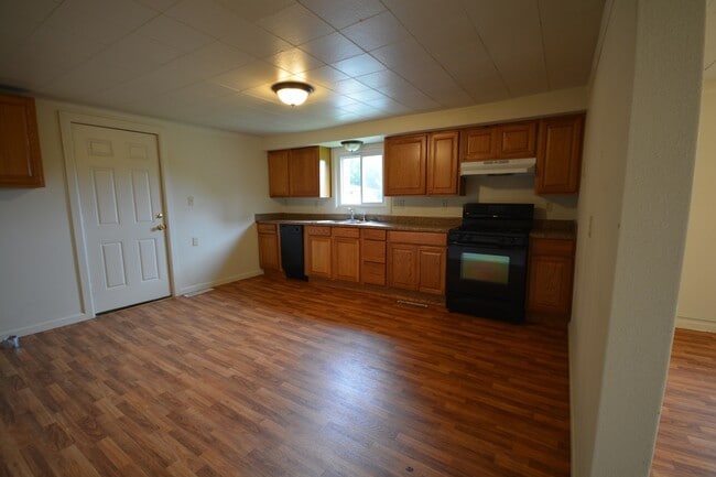 Photo - Rent this 2 Bedroom house with a 1 car garage.