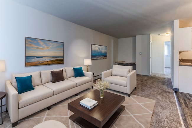 Sterling Troy Apartments