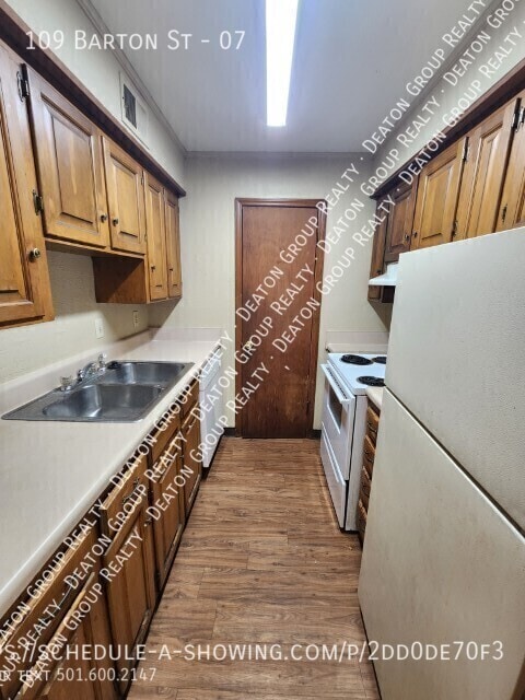 Photo - 109 Barton St Unit 07