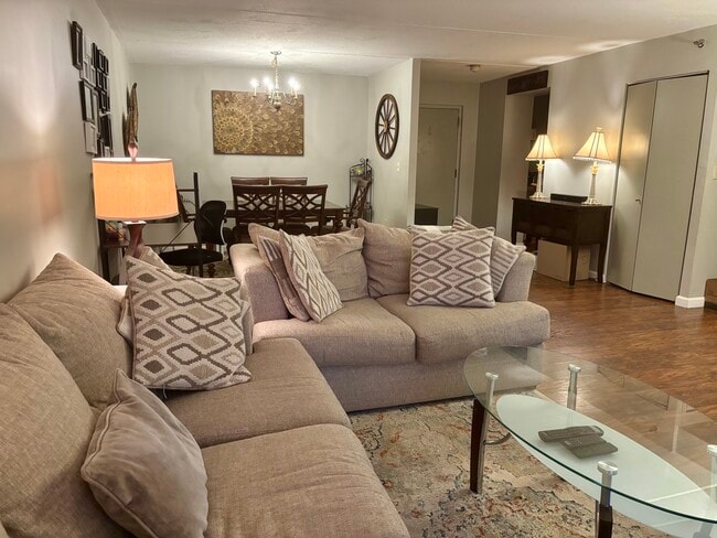 Photo - 2500 Mystic Valley Pky Unidad 805