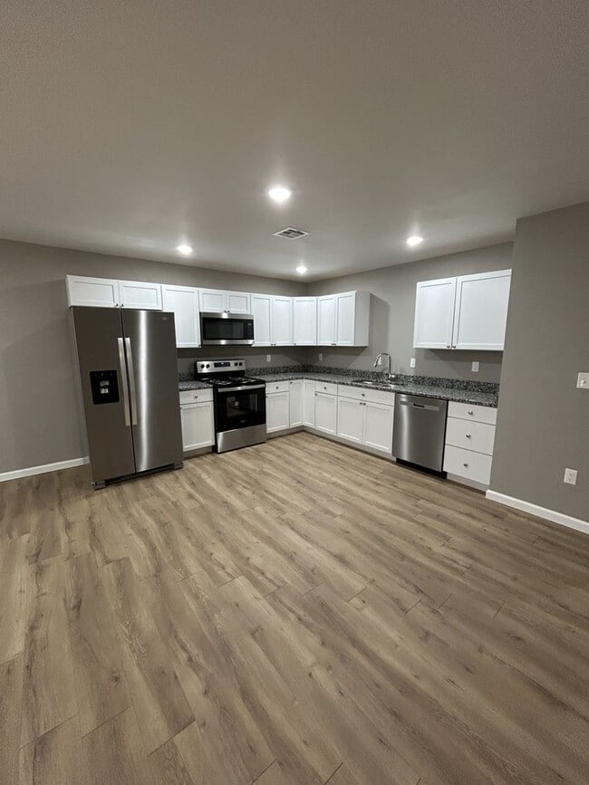 Photo - 716 Columbus St Unit 716 N Columbus Street -  A