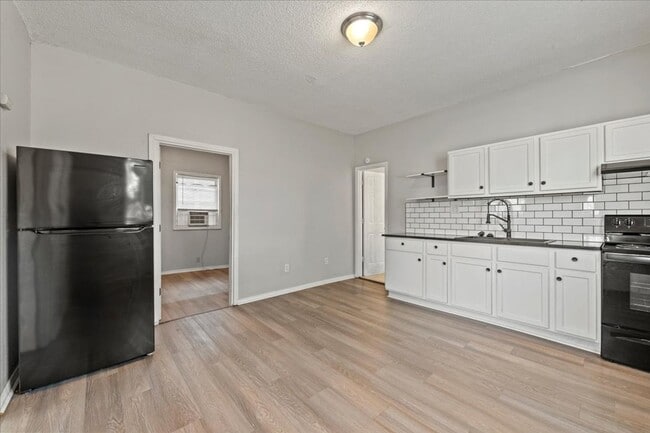 Photo - 1701 Fletcher Ave Unit 1701 Fletcher -  A