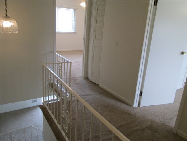 Photo - 553 French Rd