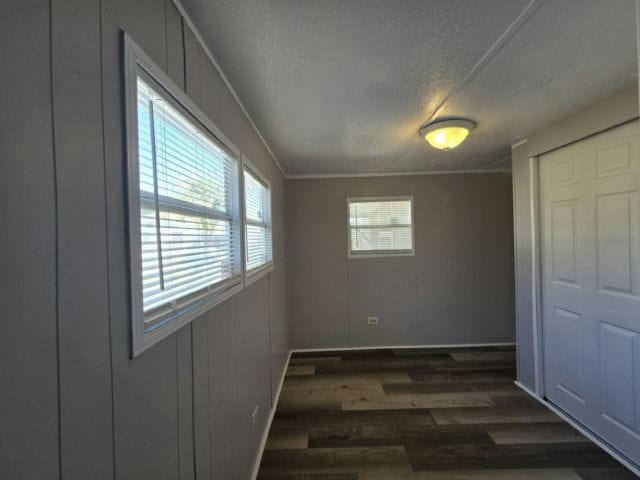 Photo - 2850 New Tampa Hwy