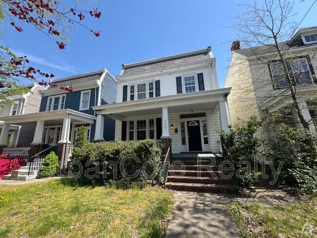 Building Photo - 709 N 35th St Rental