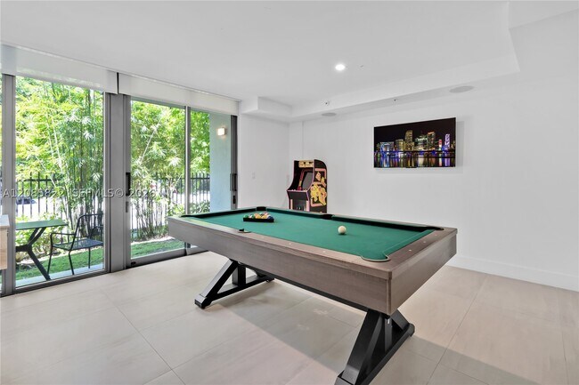 Photo - 9350 E Bay Harbor Dr