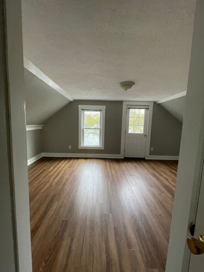 Photo - 71 Green St Unit 3