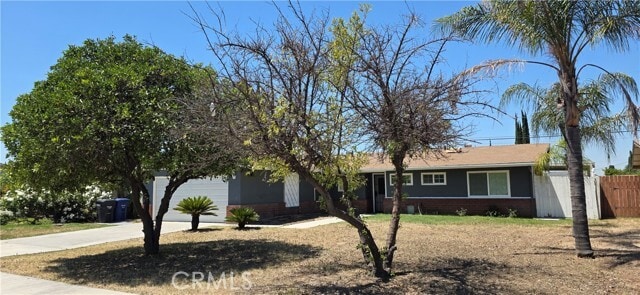 Building Photo - 10740 Coloma St