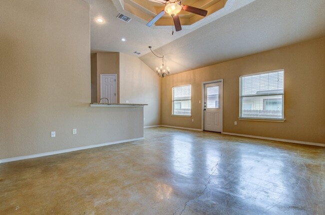 Photo - Nice 3 Bedroom Duplex located in New Braunfels!