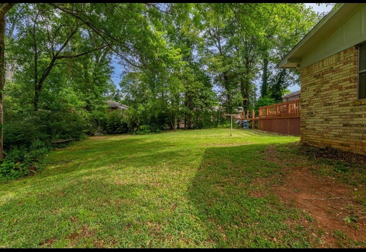 Photo - 320 Mackechney St