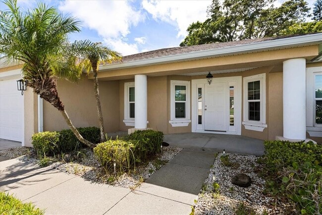 Photo - 410 Central Mariners Dr