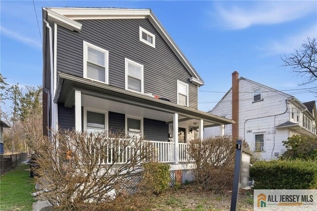 Building Photo - 29 Grant St Unit 1