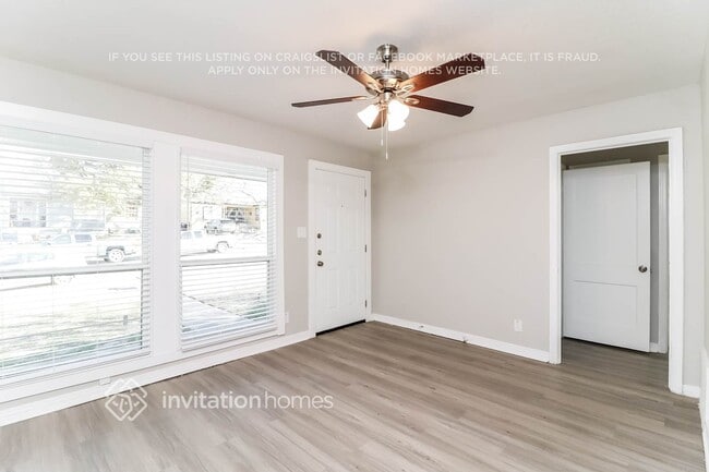 Photo - 3409 Whittier St